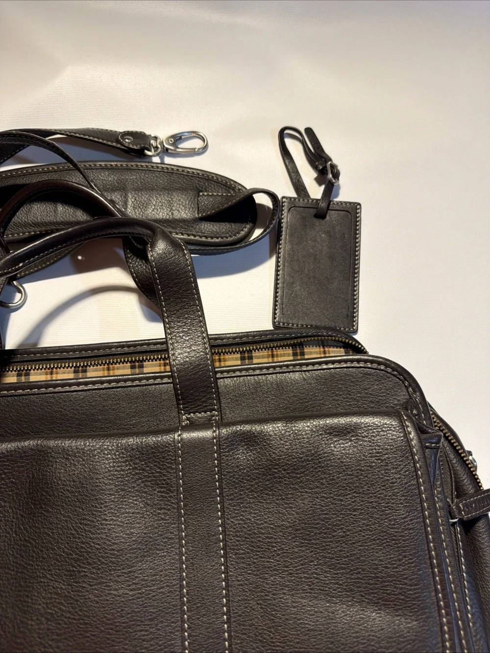 LEVENGER Bomber Leather Expandable Brief Case Messenger Travel Carry On Bag